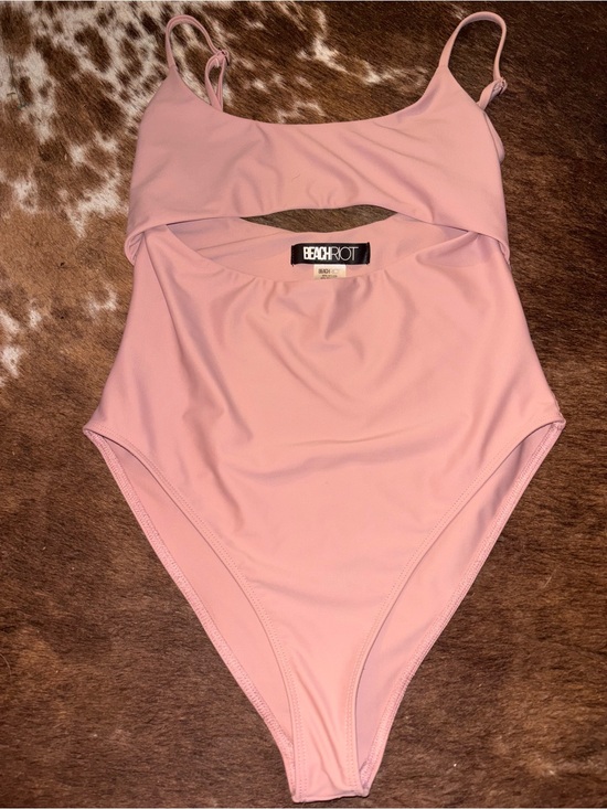 Beach Riot Other - Beach Riot Blush Pink Medium Cutout One-Piece Swimsuit